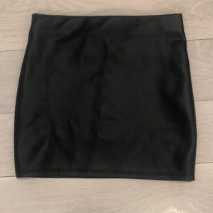 Pinc premium black vegan leather mini skirt. M.